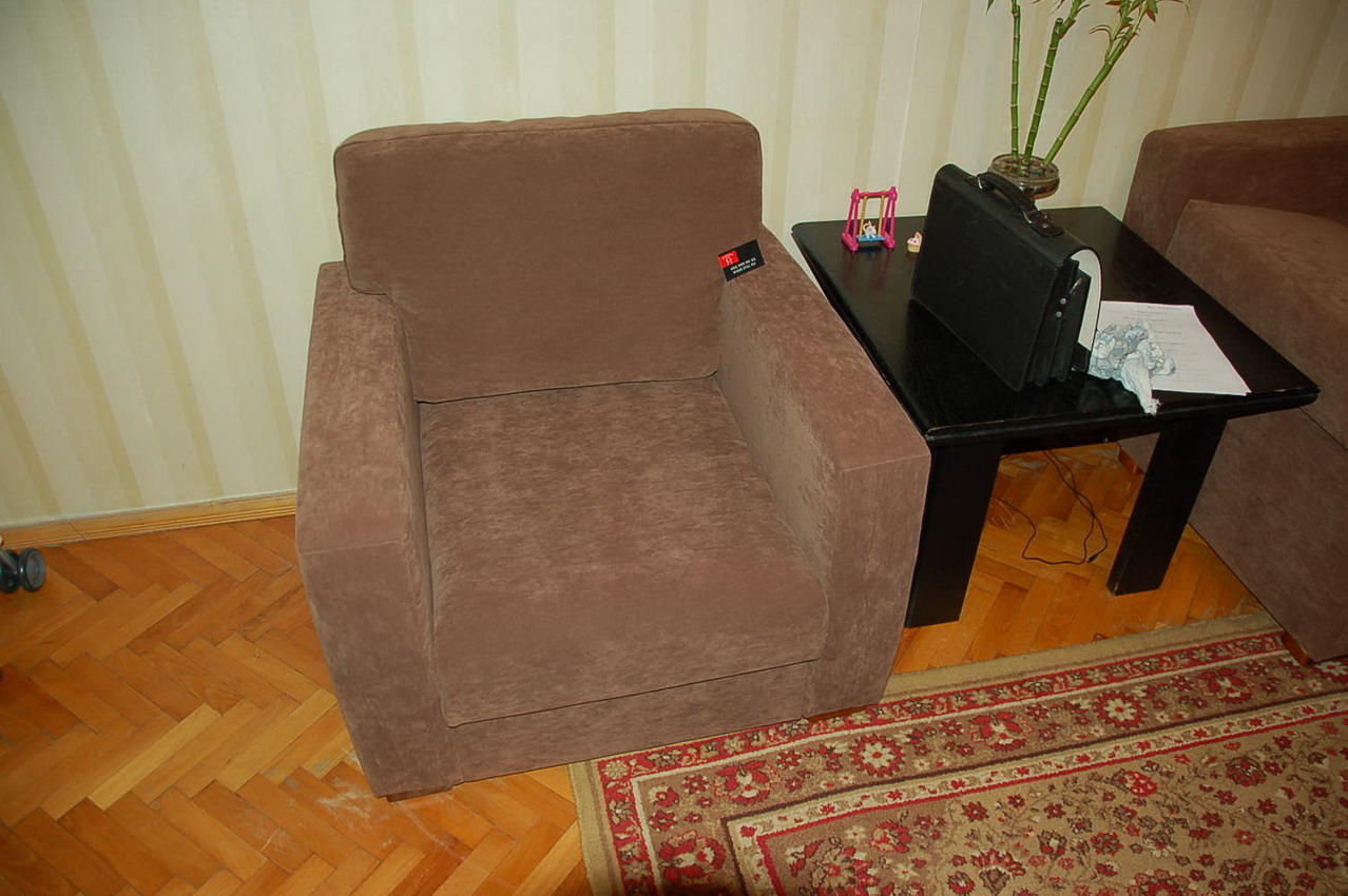 Беломорская улица - обивка стульев, материал рококо