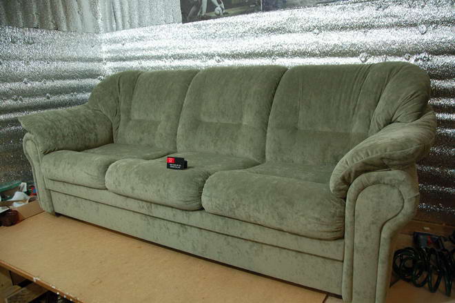 Шлюзы - обивка диванов, материал антивандальные ткани