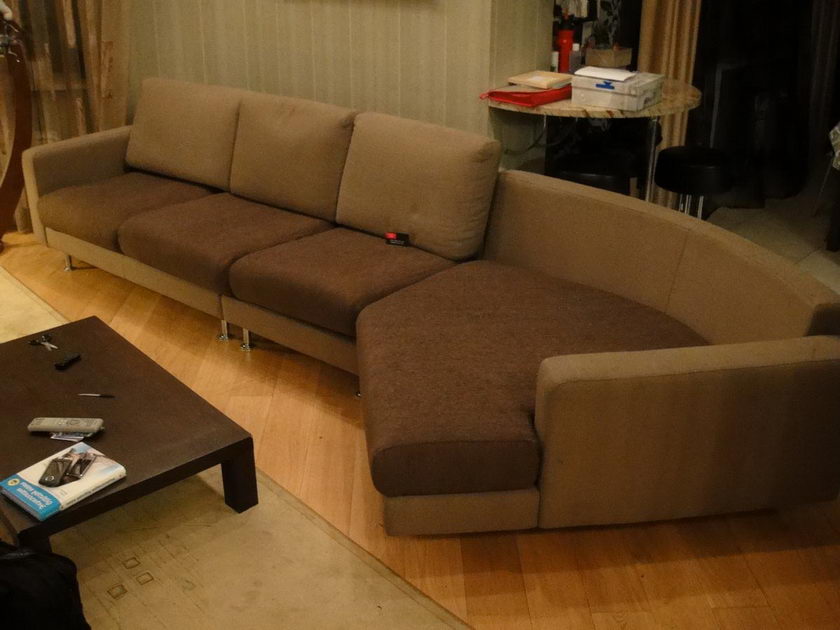 Академическая - обивка диванов, материал антивандальные ткани
