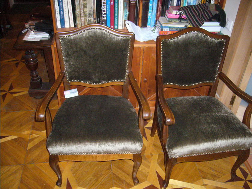 Бабушкинская - обивка стульев, материал скотчгард