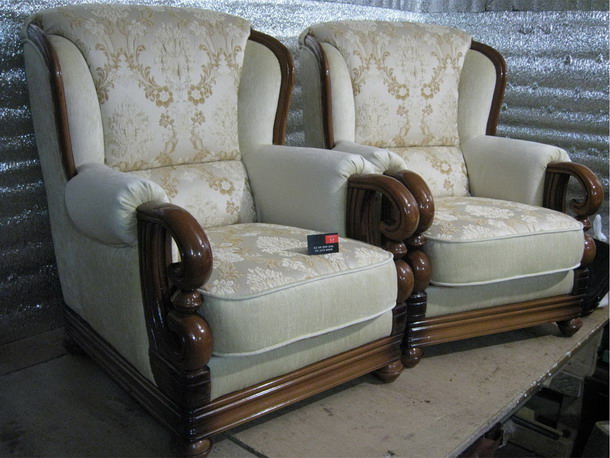 Воробьевское шоссе - обшивка стульев, материал замша