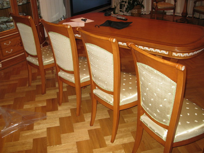 Район Красносельский - обшивка стульев, материал антивандальные ткани