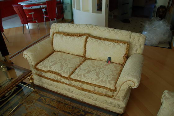 Шаболовская - обшивка мягкой мебели, материал ягуар