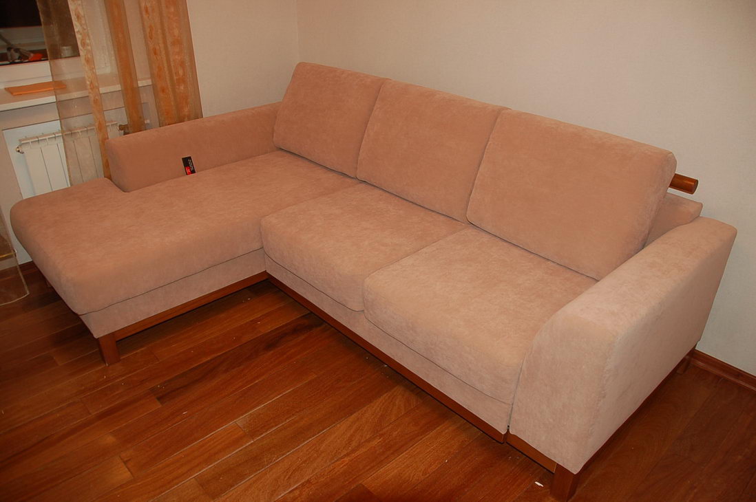 Беломорская - обшивка диванов, материал флок
