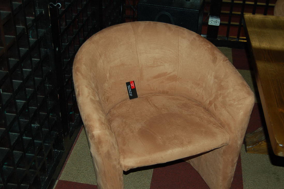 Снегири - обшивка стульев, материал лен