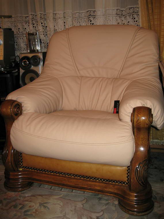 Андроновка - обшивка стульев, материал экокожа
