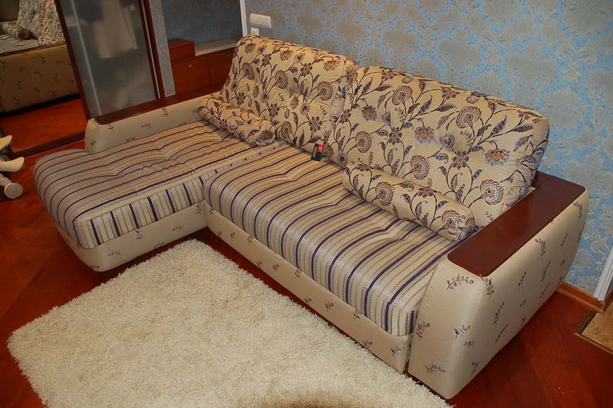 Беломорская - обшивка мебели, материал букле