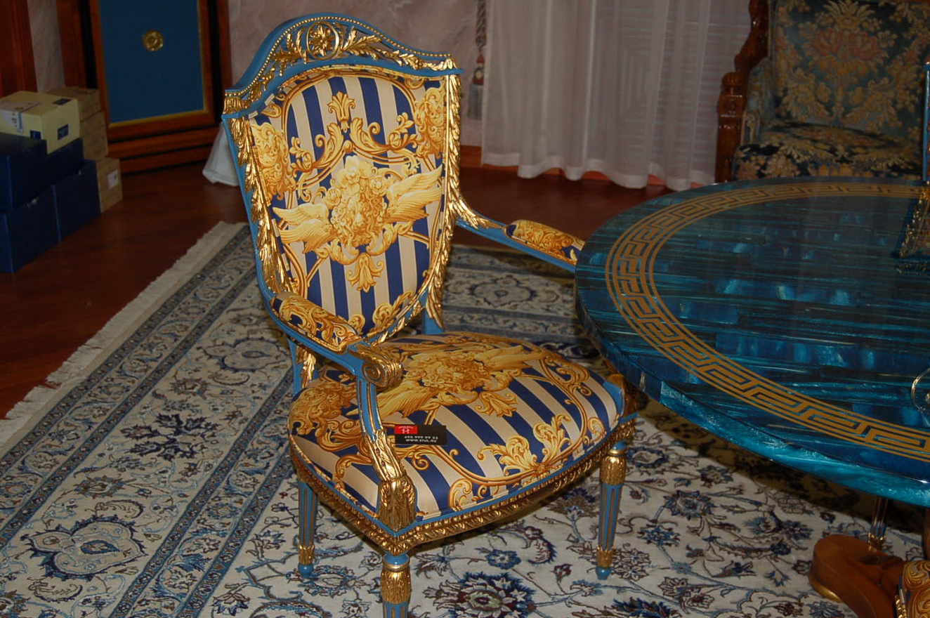 Баррикадная - обшивка стульев, материал жаккард
