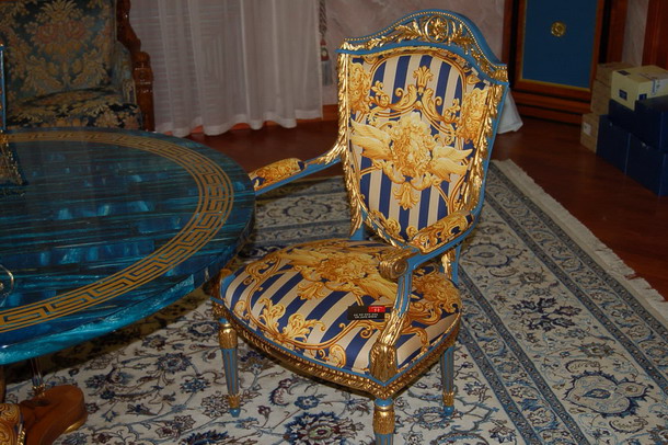 Юг Москвы - обшивка стульев, материал гобелен