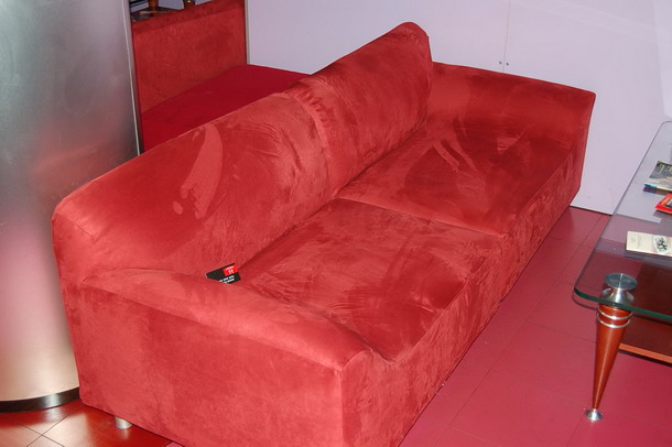 Ховрино - обшивка диванов, материал кожа