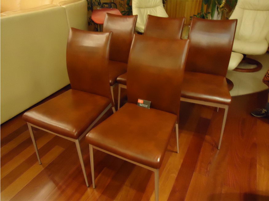 Селигерская - обшивка стульев, материал алькантара