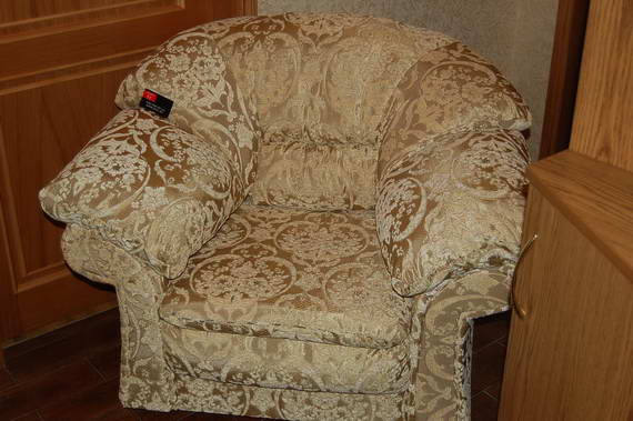Переделкино - обшивка стульев, материал шенилл