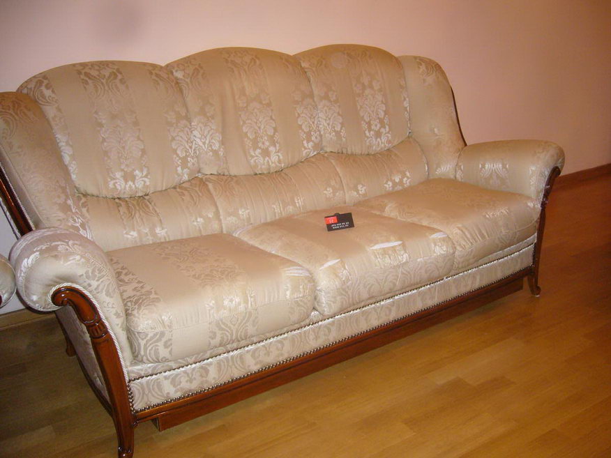 Калининец - обшивка диванов, материал ягуар