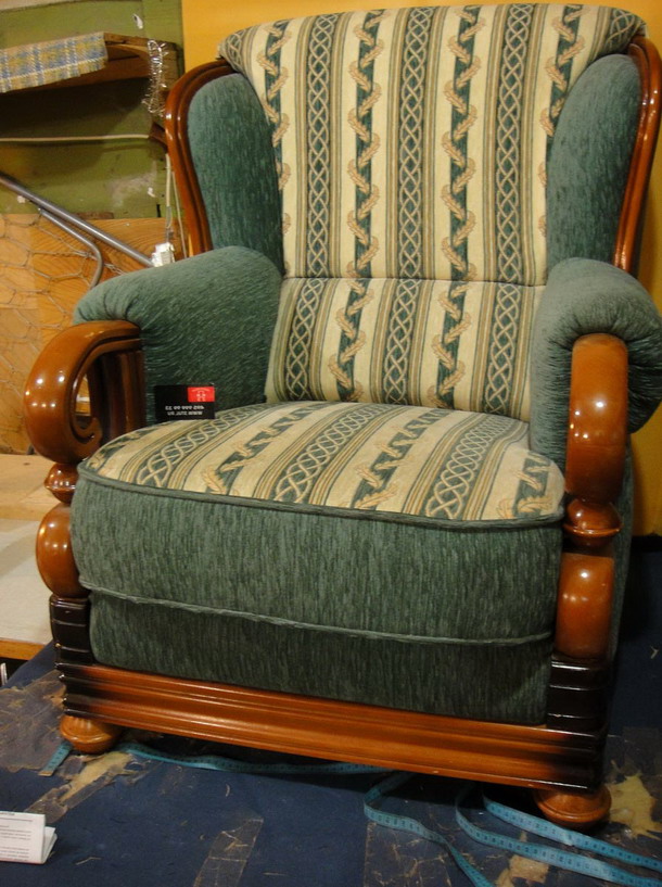 Столбовая - обшивка стульев, материал скотчгард