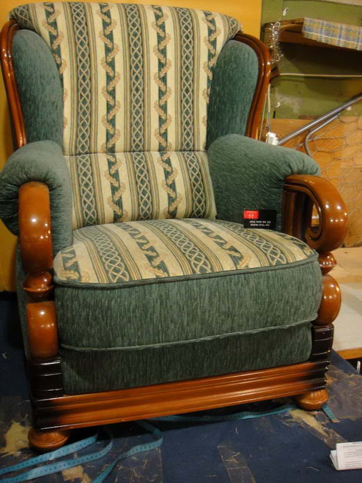 Каширская - обшивка диванов, материал флок на флоке