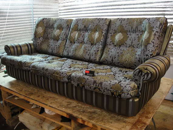 Алтуфьевское шоссе - обшивка стульев, материал антивандальные ткани