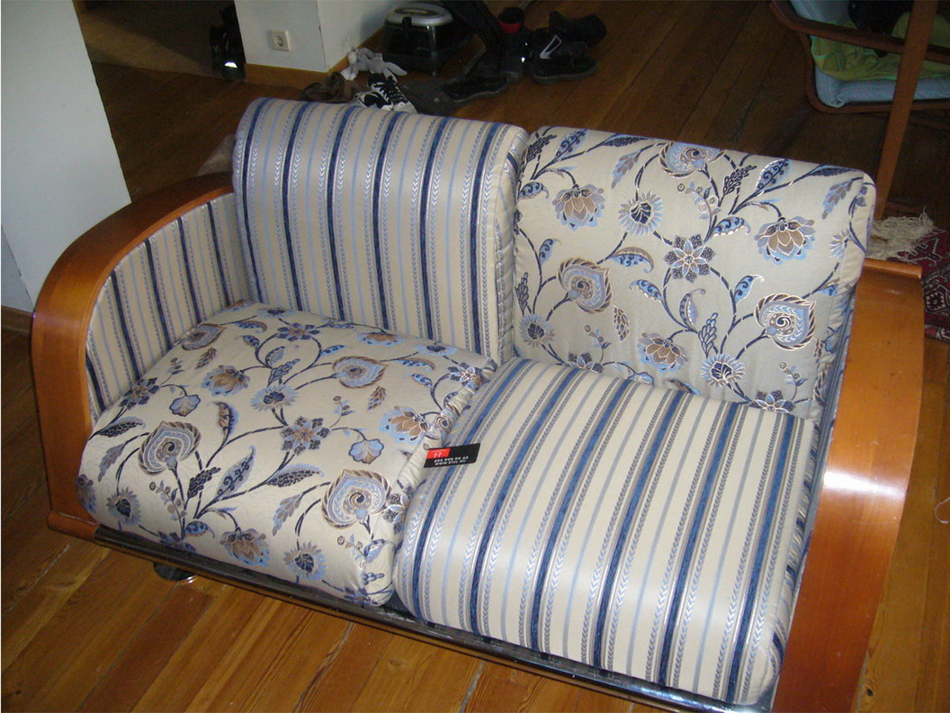 Багратионовская - обшивка стульев, материал кожа