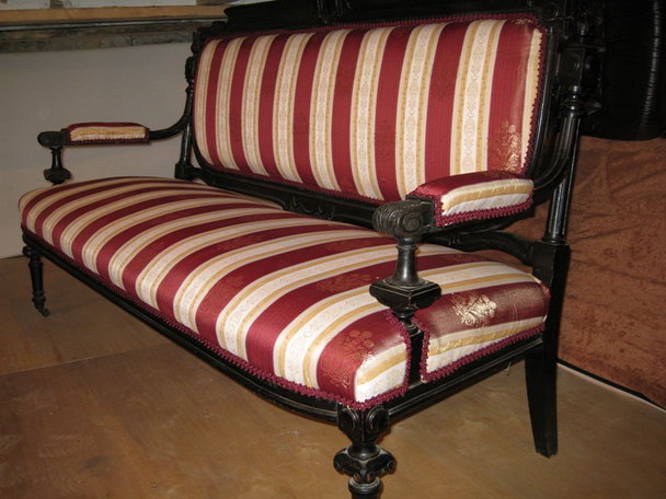 Зеленоградский - перетяжка стульев, материал искусственная кожа