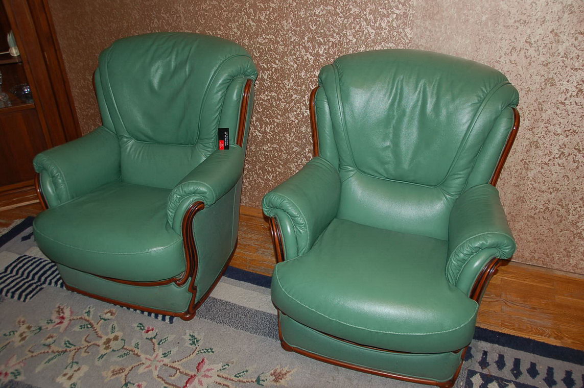 Бачуринская - перетяжка стульев, материал кожзам