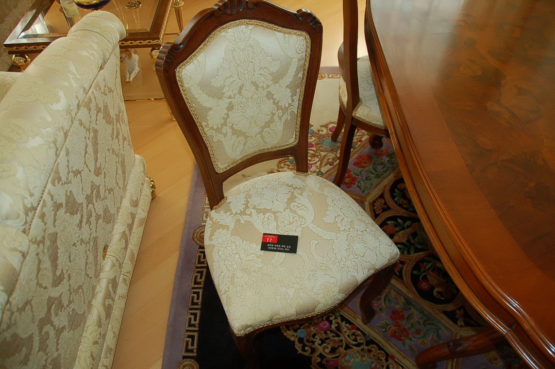 Балаклавский проспект - перетяжка мягкой мебели, материал рококо