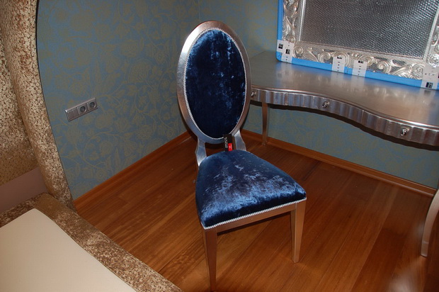 Алтуфьево - перетяжка стульев, материал флок на флоке