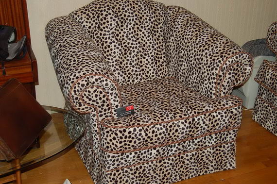 Томилино - перетяжка стульев, материал искусственная кожа