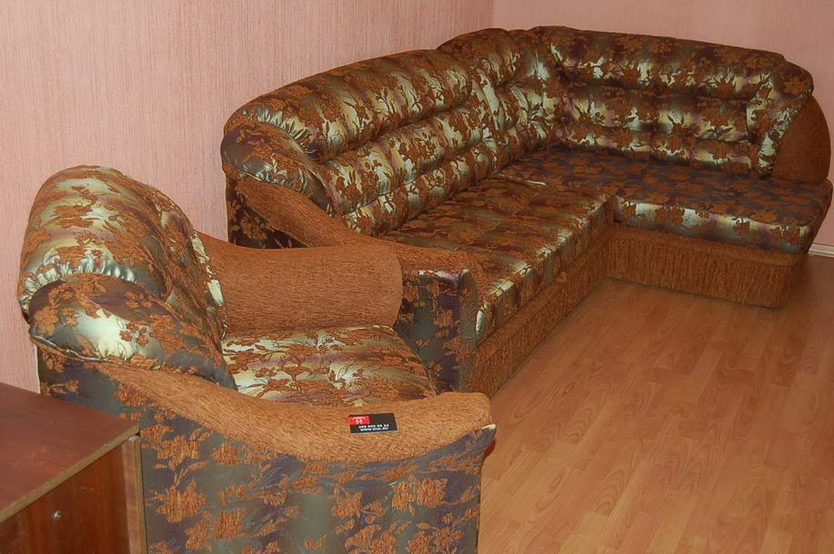 Красноармейск - перетяжка стульев, материал замша
