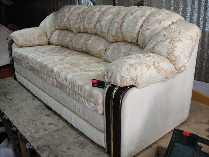 Профсоюзная - перетяжка диванов, материал ягуар