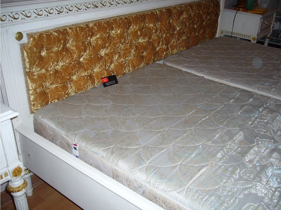Арбатская - перетяжка кроватей, материал рококо