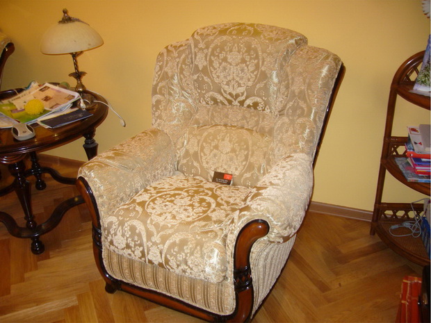 Район Бирюлево Восточное - перетяжка стульев, материал экокожа