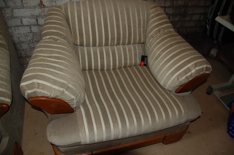 ВДНХ - пошив чехлов на кресла, материал шенилл