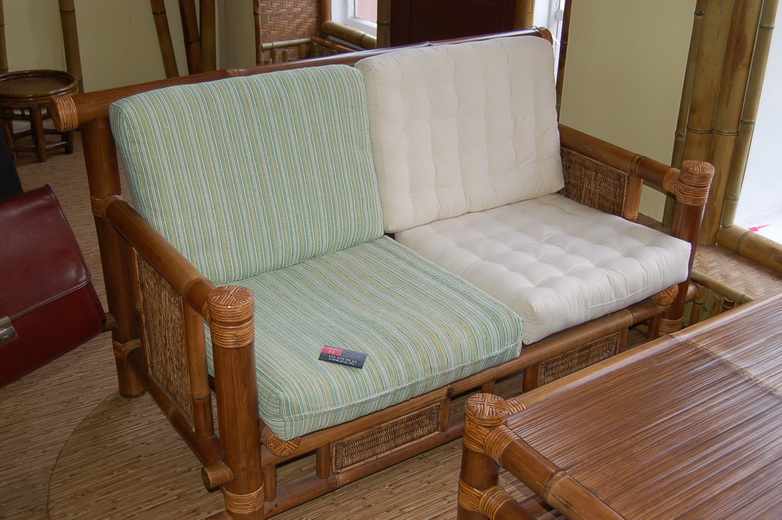 Сабурово - пошив чехлов на стулья, материал кожа