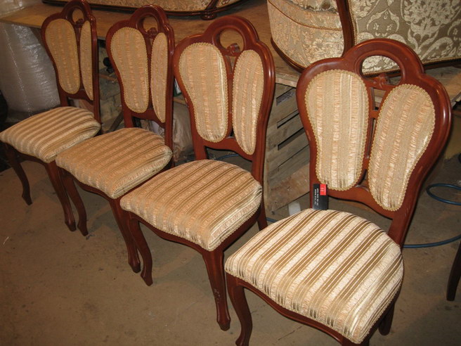 ВДНХ - пошив чехлов на кресла, материал искусственная кожа