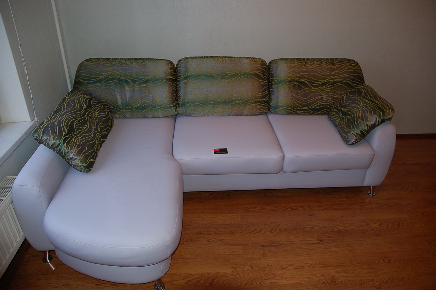 Алма-Атинская - пошив чехлов на диваны, материал экокожа