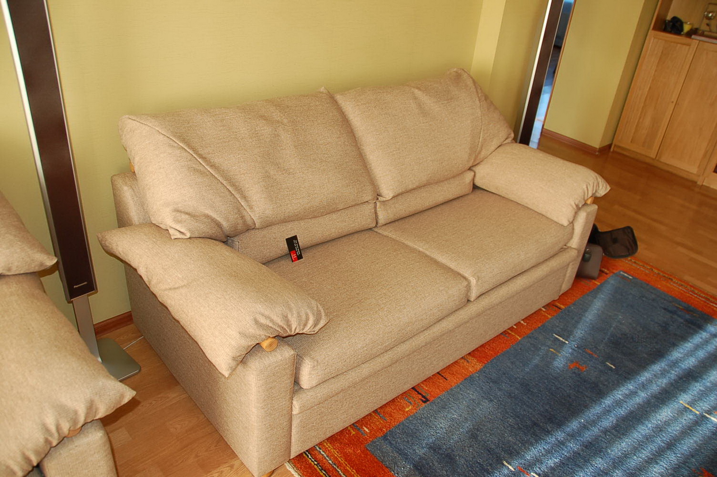 Район Академический - пошив чехлов на диваны, материал лен