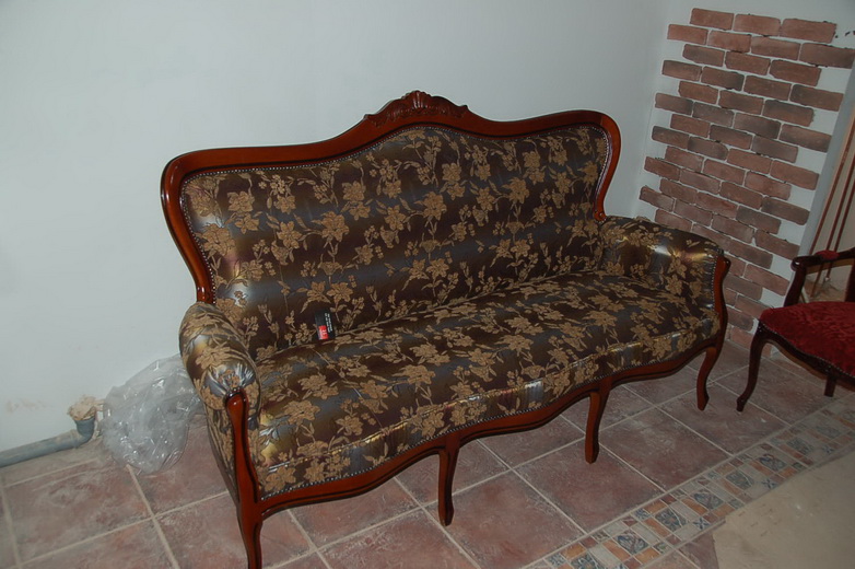 Ржевская - пошив чехлов на кресла, материал алькантара