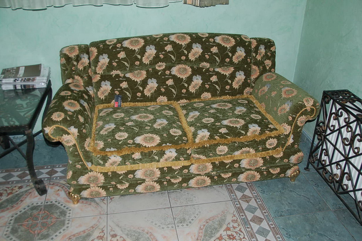 Андреевка - пошив чехлов на диваны, материал скотчгард