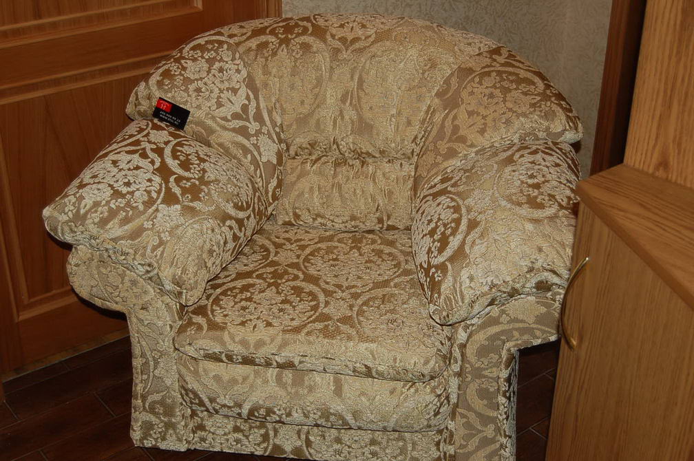 Хорошево - пошив чехлов на стулья, материал флок