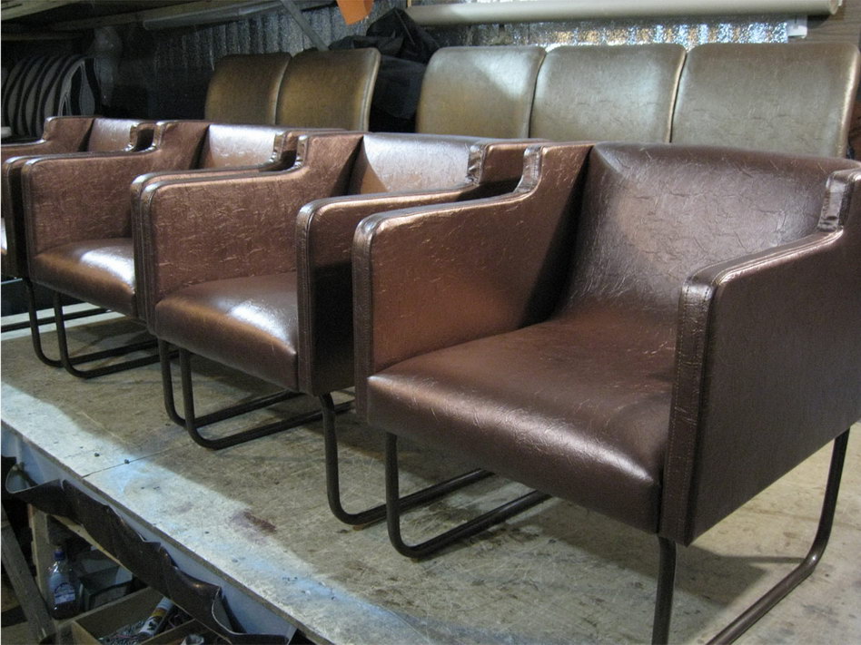 Ликино-Дулево - ремонт стульев, материал кожзам