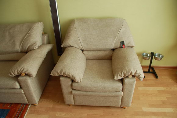 Старая Купавна - ремонт стульев, материал натуральная кожа