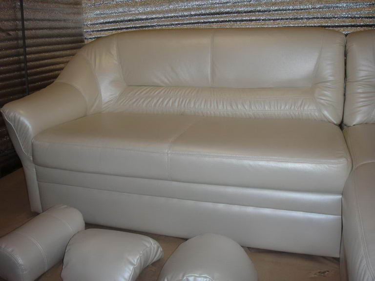 Пересвет - ремонт диванов, материал микрофибра