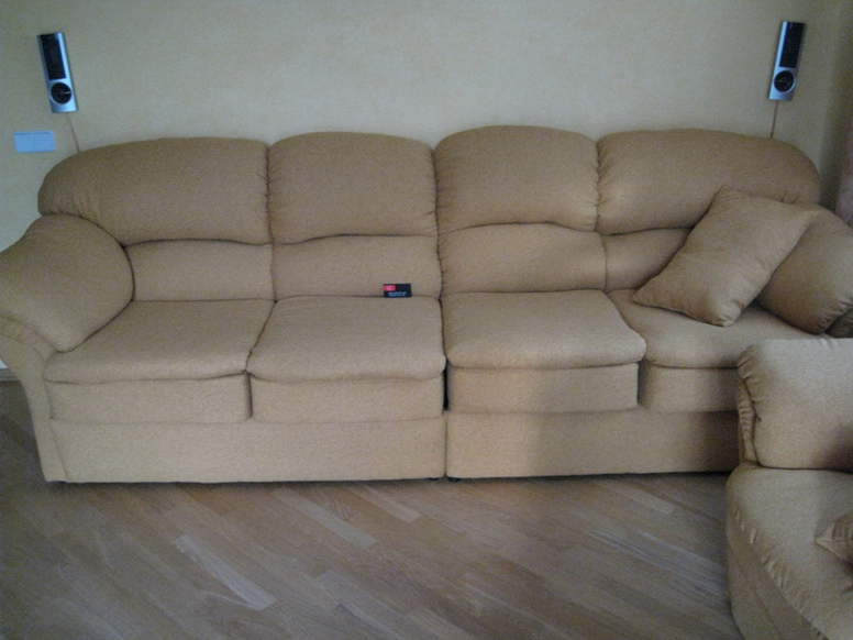 Нижняя Масловка - реставрация диванов, материал микрофибра