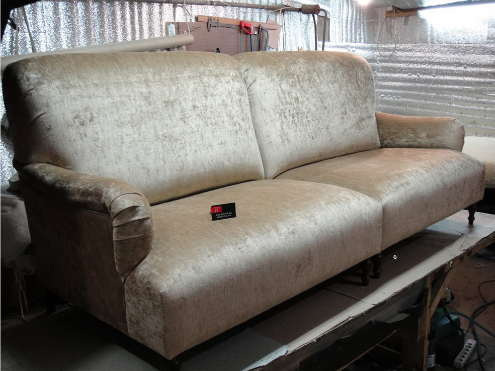 Пироговский - реставрация стульев, материал флис