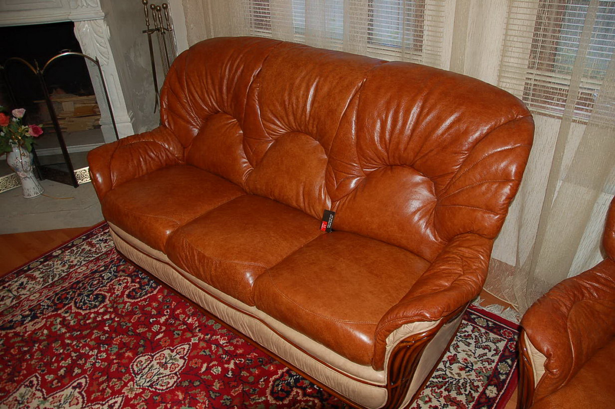 Балашиха - реставрация диванов, материал букле