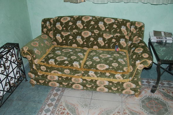 Лесной Городок - реставрация диванов, материал скотчгард