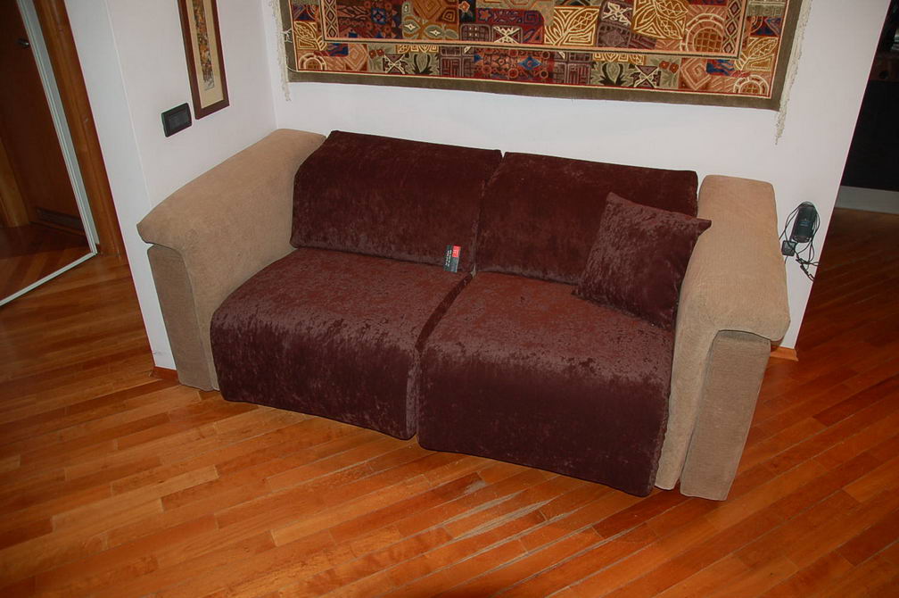 Выхино - реставрация диванов, материал экокожа