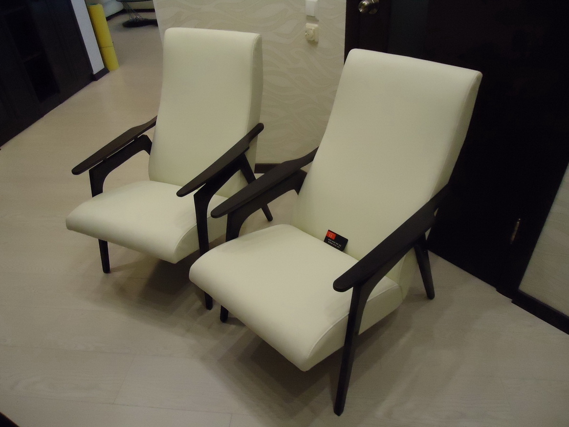 Лухмановская - реставрация стульев, материал микрофибра