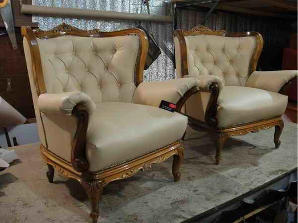 Алма-Атинская - реставрация стульев, материал кожзам