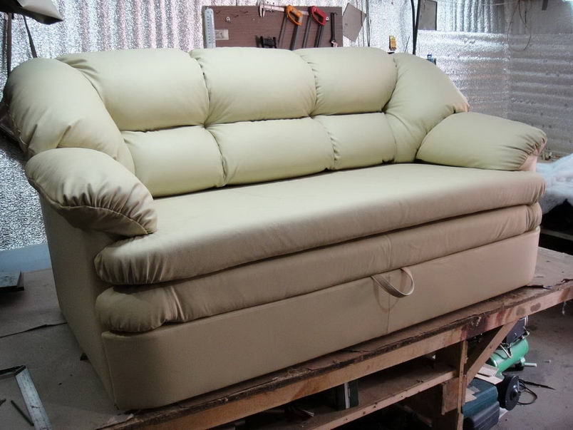 Бибирево - реставрация диванов, материал флок